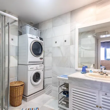 Comfortable Yacht Club Appartamento *